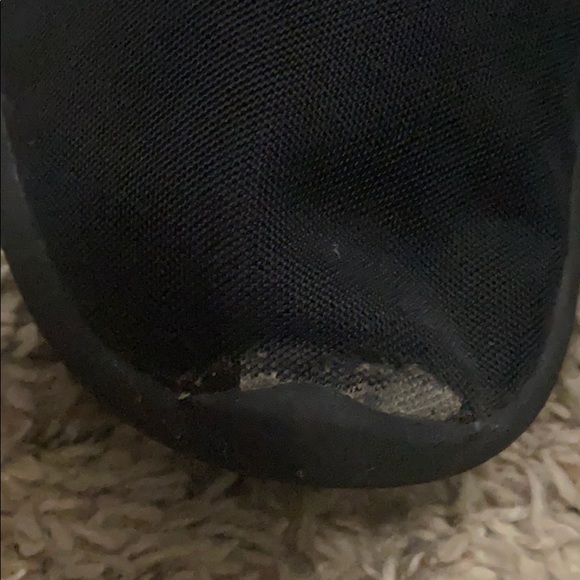 Nike - Picture 2 of 3